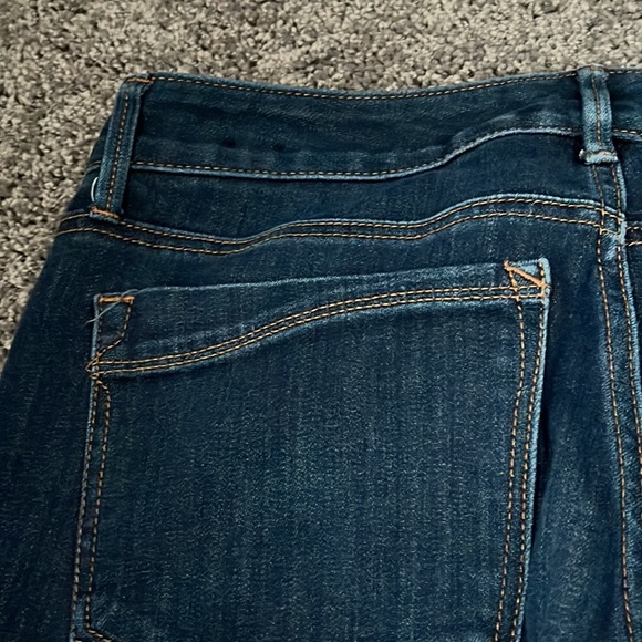 EXPRESS | Low Rise Legging Jean - Picture 11 of 11